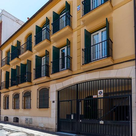 Apartment & Pool In Malaga City Center Luaran gambar
