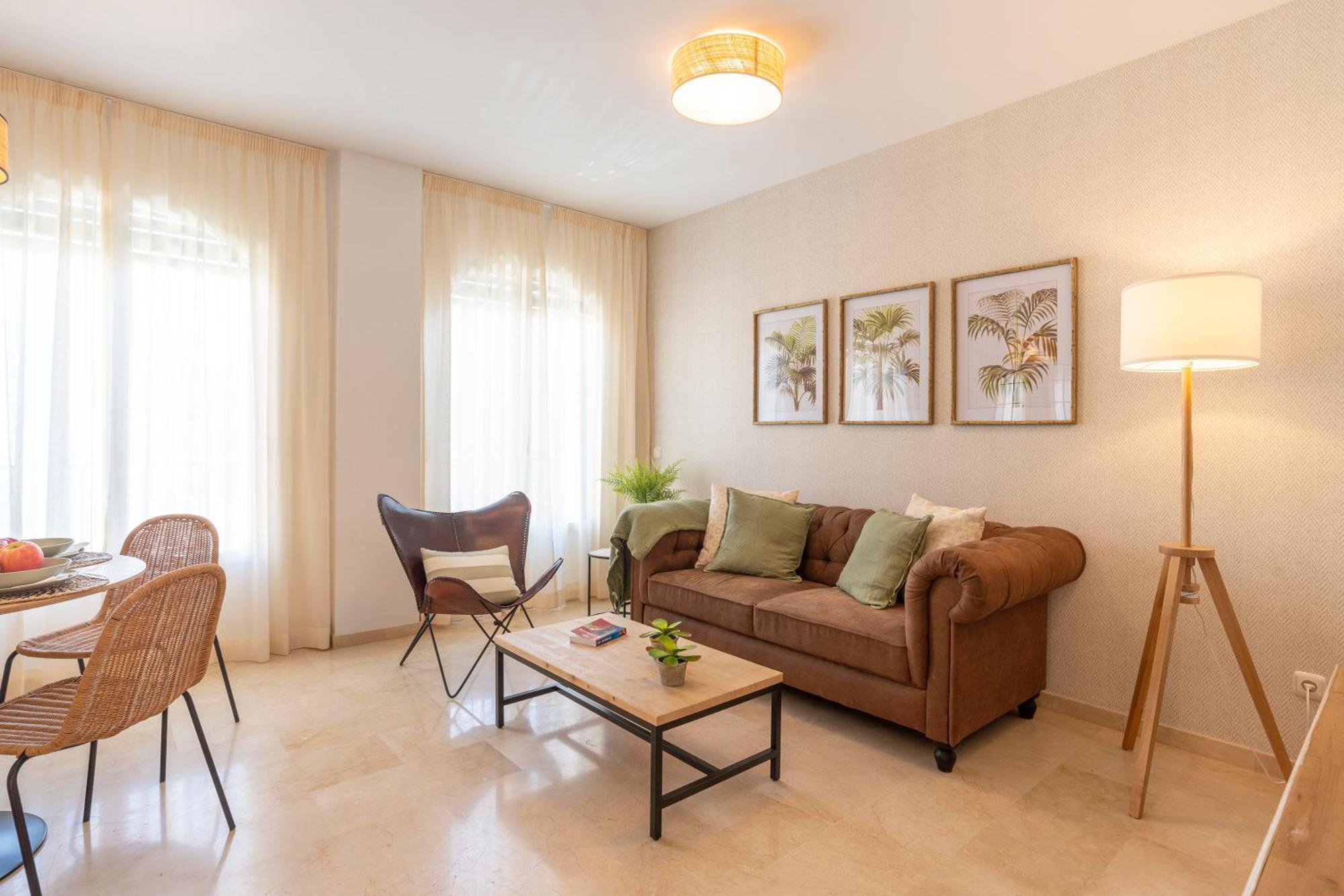 Apartment & Pool In Malaga City Center Luaran gambar